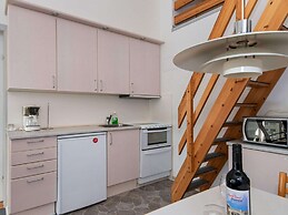 Premium Apartment With Loft in Holiday Park