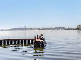 Lakeside Stay in Kamperland