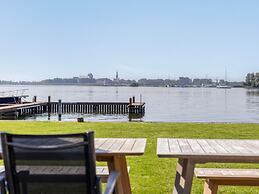 Lakeside Stay in Kamperland