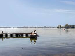 Lakeside Stay in Kamperland