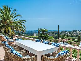 Sea View Villa With Pool