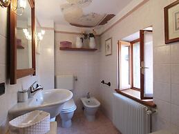 Charming Alpine Retreat for 9