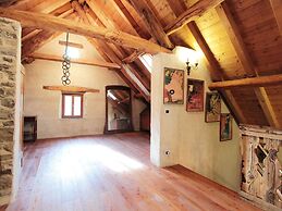 Charming Alpine Retreat for 9