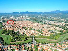 Charming Mansion in Lucca