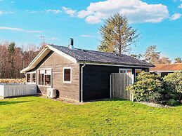 5 Person Holiday Home in Hals