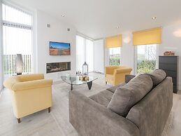 Scenic Stay w/ Terrace