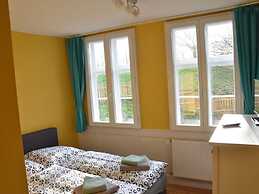 Holiday Home Deichkind on the Elbe Dike