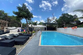 Asiah'S Villa