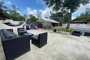 Asiah'S Villa