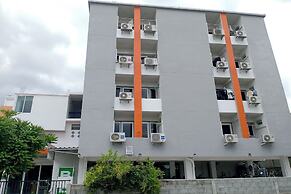 Na Nont Place