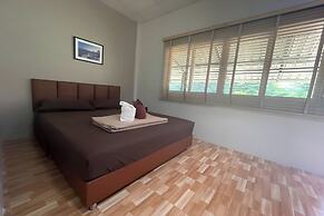 Davy'S Cottage Phuket