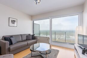 Cozy 1-bedroom Apartment With Sea View