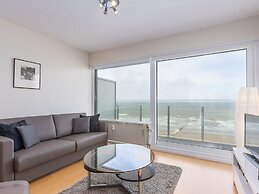 Cozy 1-bedroom Apartment With Sea View