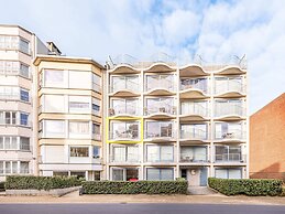 Apartment by Belgian Sea and Dunes