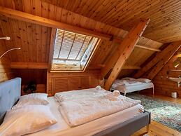 Nice Holiday Home With Beautiful Views