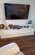 Fillner 2 Modern Retreat