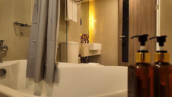 Aspira Suites Sukhumvit 20