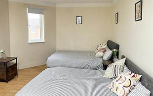 Acacia Wembley Stadium Serviced Apartment by Edens