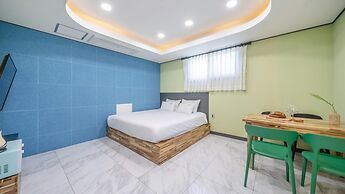 Changwon Healingtime Poolvilla Pension