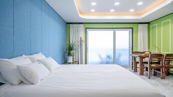 Changwon Healingtime Poolvilla Pension