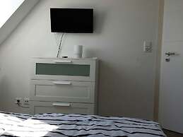 Apartment Bare With Ebike Rental