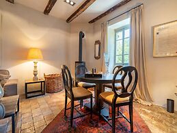 Beautiful Holiday Home With Private Pool