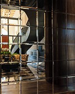 Amoure Hotel