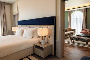 Amoure Hotel