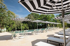 Amoure Hotel