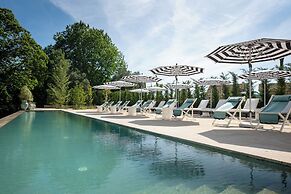 Amoure Hotel