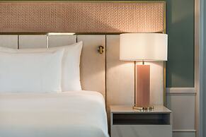 Amoure Hotel