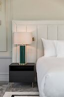Amoure Hotel
