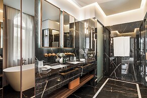 Amoure Hotel