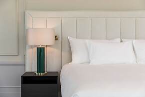 Amoure Hotel