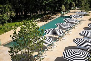 Amoure Hotel