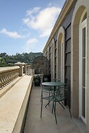 Amoure Hotel