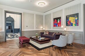 Amoure Hotel