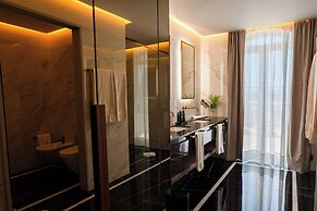 Amoure Hotel
