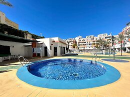 Apartment Near Beach With Pools in Spain