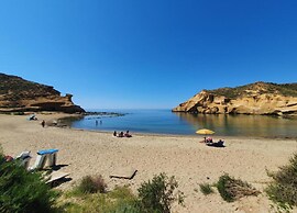 Apartment Near Beach With Pools in Spain