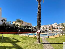 Apartment Near Beach With Pools in Spain