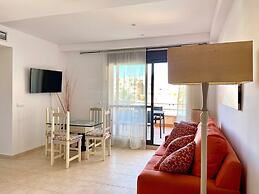 Apartment Near Beach With Pools in Spain