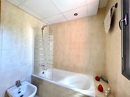 Apartment Near Beach With Pools in Spain