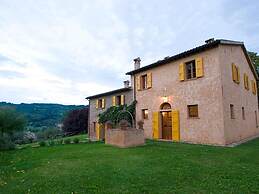 Spacious Holiday Home in Brisighella