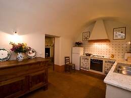 Spacious Holiday Home in Brisighella