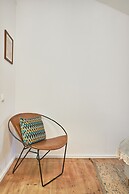 Idyllic Light-Filled Alfama Apt, By Timecooler
