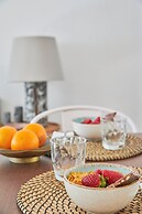Idyllic Light-Filled Alfama Apt, By Timecooler