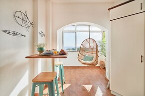 Infinite Ocean View W Free Parking, By Timecooler
