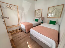 Central Beach Villa W Heated Pool, By Timecooler