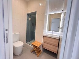 Central Beach Villa W Heated Pool, By Timecooler